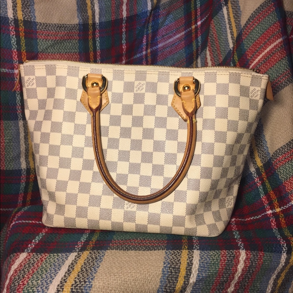 Louis Vuitton purse